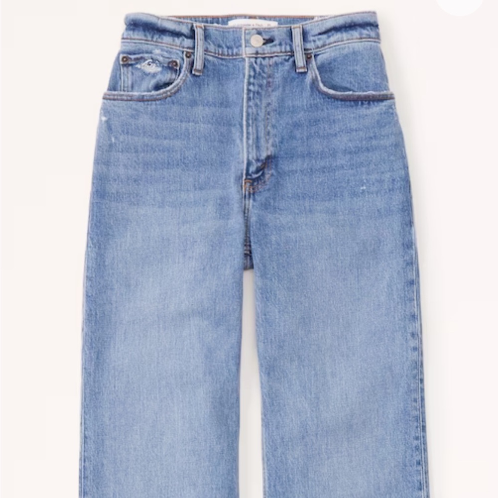 Abercrombie High Rise 90s Relaxed Jean 26 Short